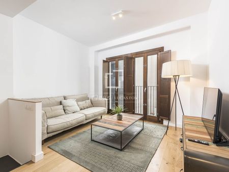 New build 2 Bedroom penthouse with 42m² terrace for rent in El Born, Barcelona - Photo 3