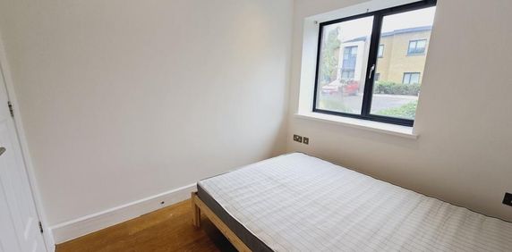 House share to rent - Photo 2