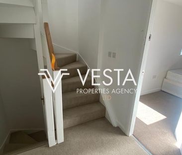 4 bedroom detached house to rent - Photo 4