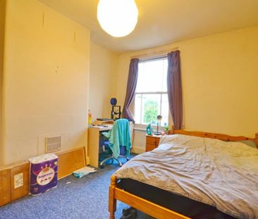 Dongola Road, Bishopston - Photo 3