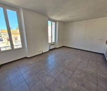 Location appartement 2 pièces 33.27 m² à Carqueiranne (83320) - Photo 3