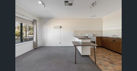 Two Bedroom Unit - Photo 5