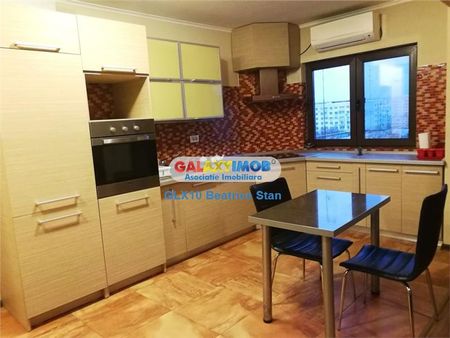 Inchiriere apartament 3 camere BD. 1 DECEMBRIE 1918 - Fotografie 3