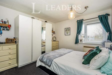1 bedroom apartment to rent Gilpin Close, SO19 - Photo 4
