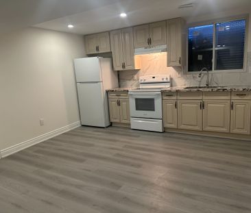 For Lease - 11 Pine Landing Trail Unit# Basement, Brampton, Ontario - Photo 3