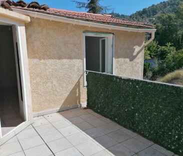 Location Appartement 2 pièces 51m² LEVENS 06670 - Photo 3