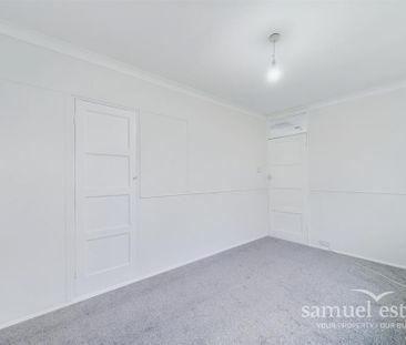 3 bedroom semi-detached house to rent - Photo 6