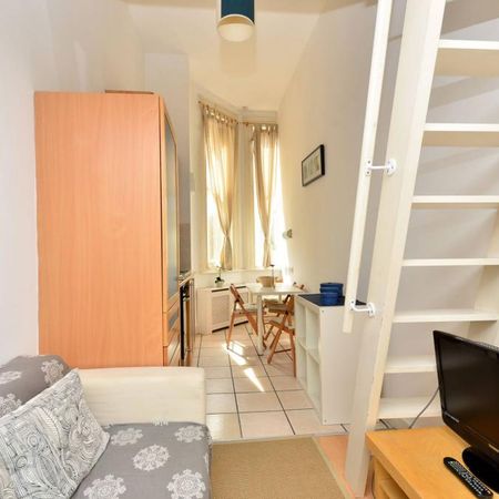 Flat 09 Penywern Road, Earls Court SW5 9SX - Photo 4