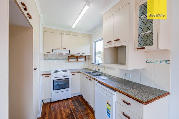 16 Balsa Street, Crestmead QLD 4132 - House For Rent | Domain - Photo 1