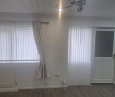 3 Bed Terraced House, Heversham Walk, M18 - Photo 1