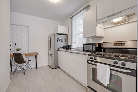 69 Preston - Photo 3