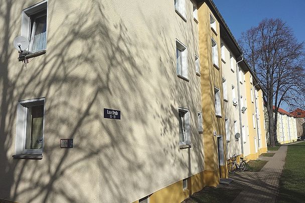 Neues Zuhause. Diese schöne Wohnung erwartet Sie! - Photo 1