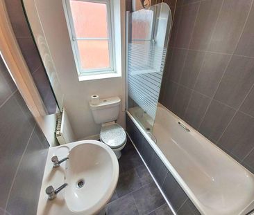 3 bedroom property to rent - Photo 1