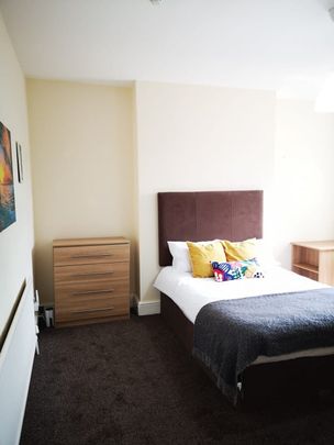 Lovely Double Spacious Rooms - Photo 1