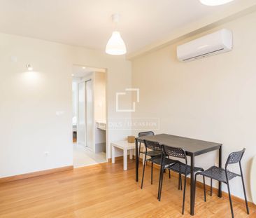 Excellent 1 Bedroom apartment for rent in Berruguete, Madrid - Photo 5