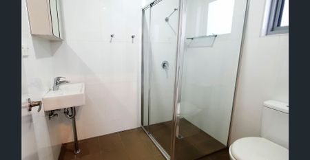 Modern Studio Living in Prime Punchbowl Location - Photo 2