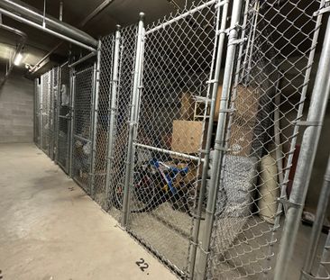 Spacious 2 Bed, 2.5 Bath Condo In Shawnessy | Fireplace, Balcony & ... - Photo 1