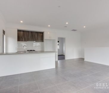 44 Newmarket Rd Werribee - Photo 3