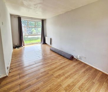 3 bedroom detached house to rent - Photo 3