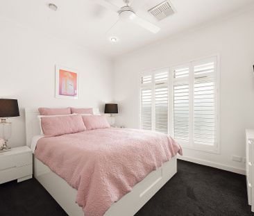 2/26 Old Tapleys Hill Road, Glenelg North. - Photo 4