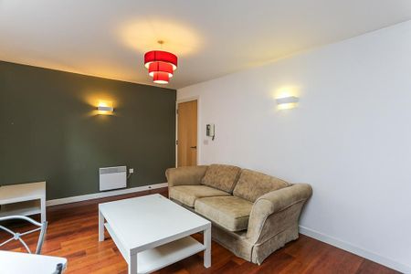 1 bedroom apartment to rent - Photo 2