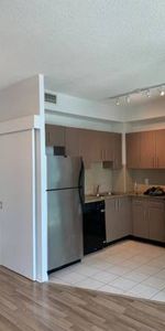 12 YONGE ST. #2010 - 2BED/2BATH, PRIME LOCATION *UTLS FREE* - Photo 4