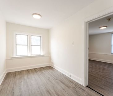 For Lease - 1610 Dundas Street Unit# 2, Whitby, Ontario - Photo 2