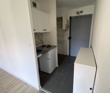 Location Appartement 1 pièce 19m² MONTPELLIER 34070 - Photo 2