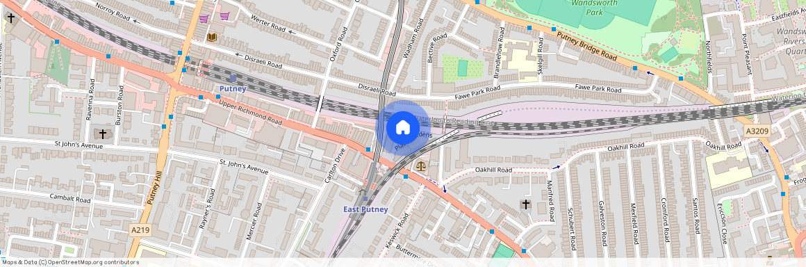 10 Plaza Gardens, London SW15