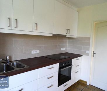 Location Maison 4 pièces 86m² WAMBRECHIES 59118 - Photo 2