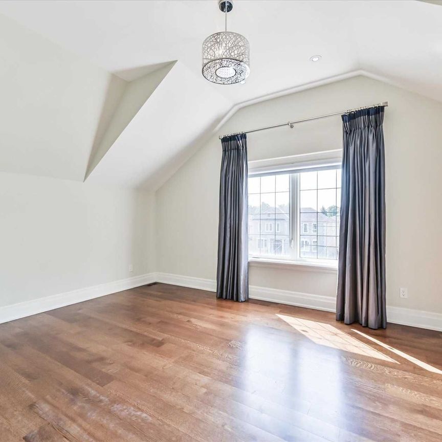 For Lease - 382 Empress Avenue, Toronto, Ontario - Photo 1