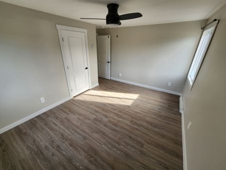 For Lease - 89 College Street Unit# Unit B, Belleville, Ontario - Photo 3