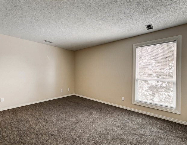 Westwinds Of Summerlea | 92 Ave. NW, Edmonton - Photo 1