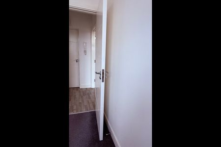 1 Bed Flat, Aadams Apartments, LE3 - Photo 2