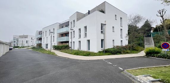 Rental Apartment La Celle-Saint-Cloud - Photo 2