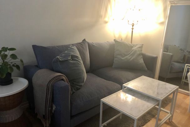 Sigtunagatan, Stockholm - Photo 1