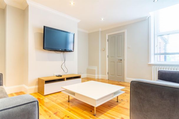 Fairfield Road, Jesmond - Photo 1