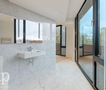 3 bedroom penthouse to rent - Photo 4