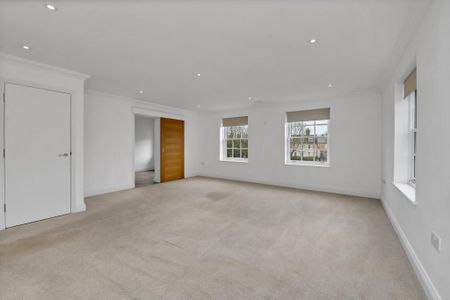 3 bedroom apartment to rent - Photo 2