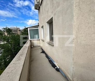 REDUCERE! Apartament 2 camere decomandat pretabil birouri, et. 1, 49 mp utili, Ultracentral - Fotografie 3