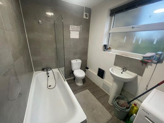 4 bedroom house share to rent - Photo 1