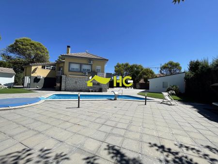 Alquiler Estudio en Urbanización - El Bosque, Villaviciosa De Odón - Photo 5