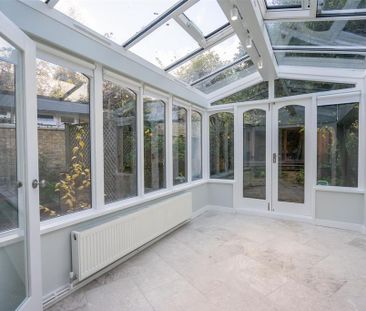 3 bedroom maisonette to rent - Photo 1