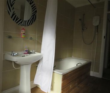 Norfolk Street, Lowestoft - Photo 6