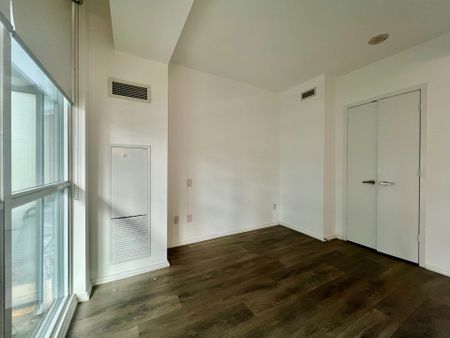 For Lease - 45 Charles Street Unit# 805, Toronto, Ontario - Photo 5