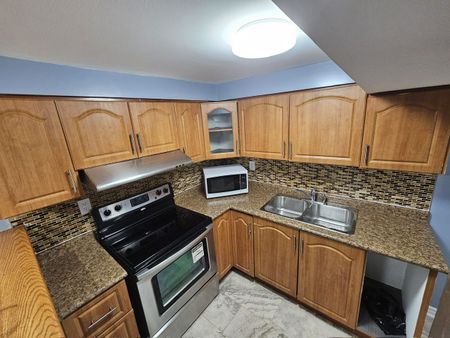 For Lease - 52B Rivendell Trail, Toronto, Ontario - Photo 3