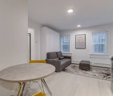 Pet Friendly - Available January 1st - Furnished Studio @ 1425 Haro - Photo 1