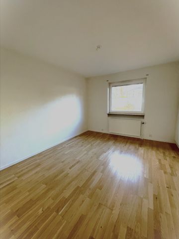 Göteborgsvägen, Borås - Photo 3