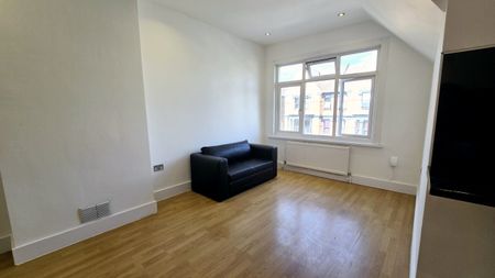 Westwell Road, Streatham - Photo 2