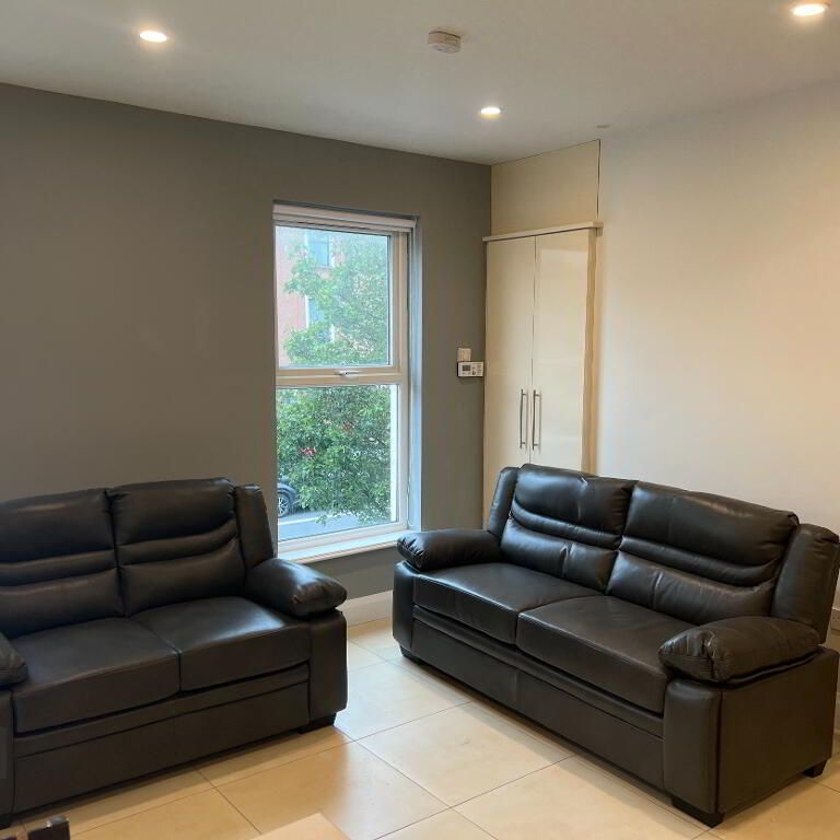 Unit 1, 162 Ormeau Road, Belfast, BT7 2ED - Photo 1